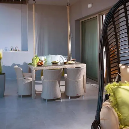 Luxury Living Apartament